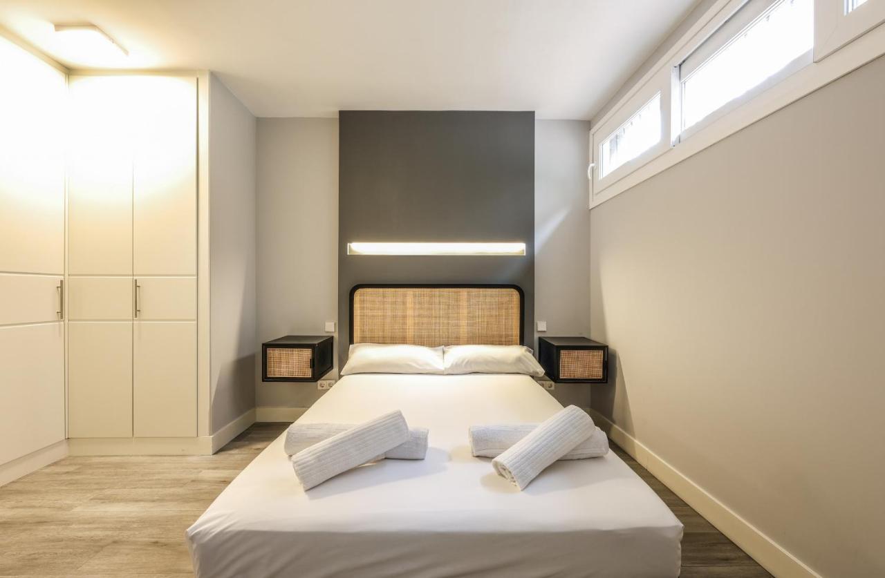 Apartamentos Reformados En Arturo Soria Мадрид Екстер'єр фото