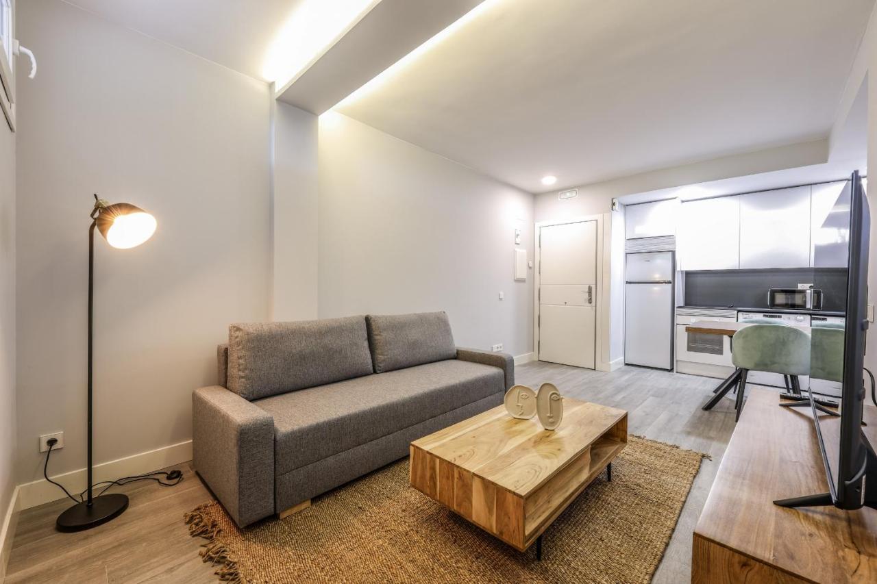 Apartamentos Reformados En Arturo Soria Мадрид Екстер'єр фото