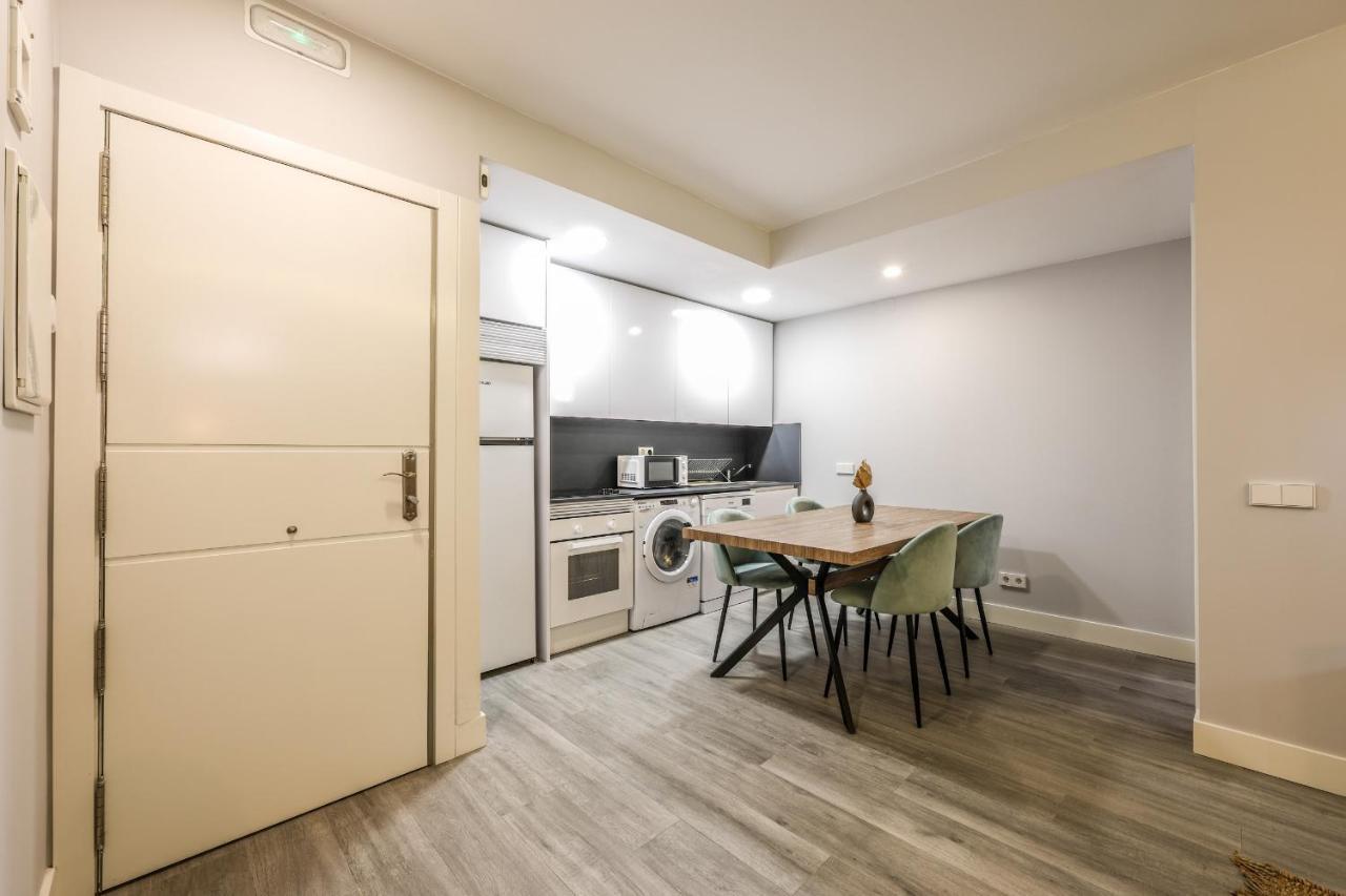 Apartamentos Reformados En Arturo Soria Мадрид Екстер'єр фото