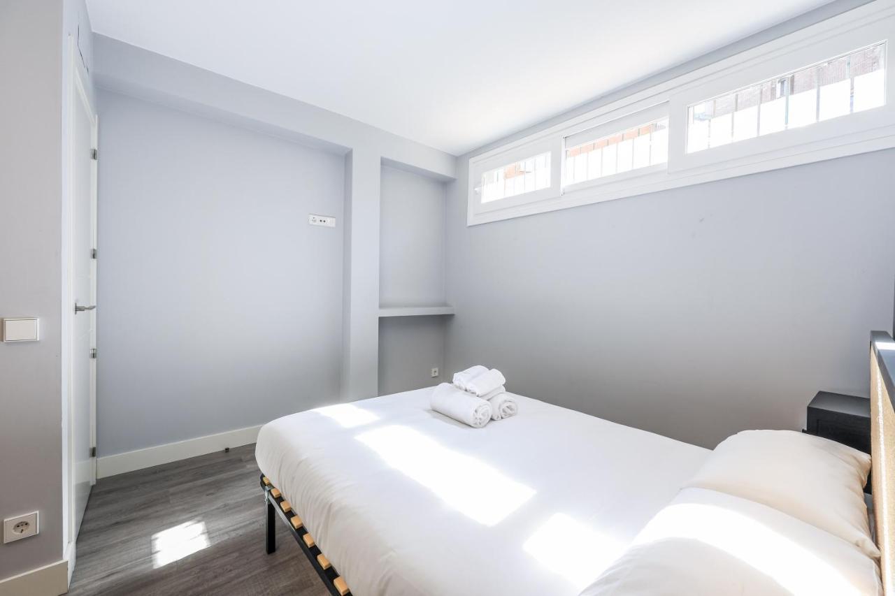 Apartamentos Reformados En Arturo Soria Мадрид Екстер'єр фото