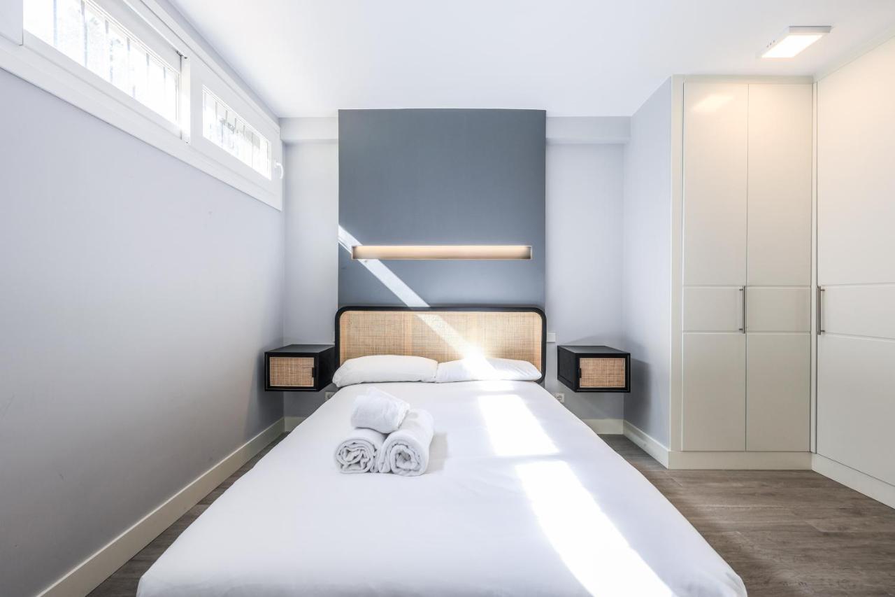 Apartamentos Reformados En Arturo Soria Мадрид Екстер'єр фото