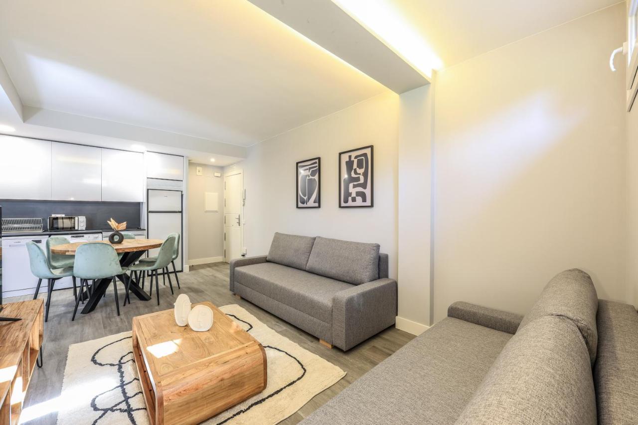 Apartamentos Reformados En Arturo Soria Мадрид Екстер'єр фото